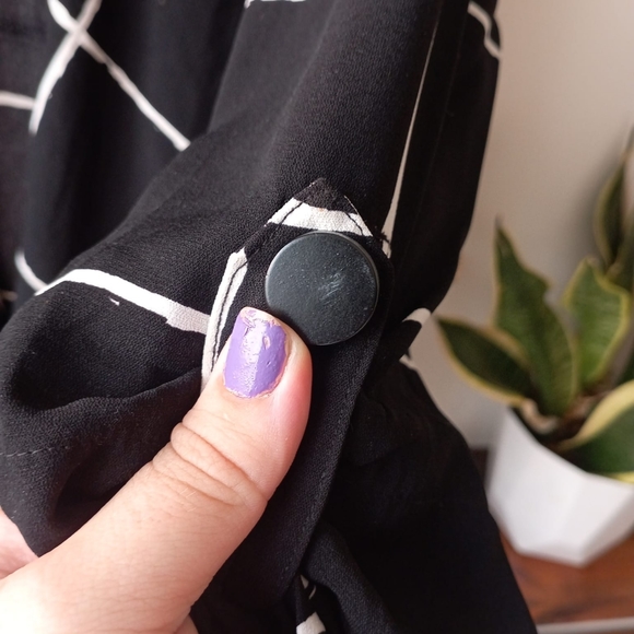 Black and White Jacket - Picture 12 of 14